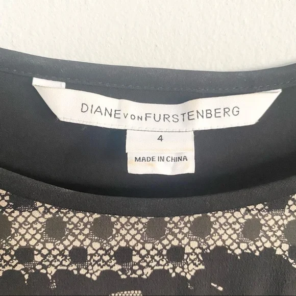 Diane Von Furstenberg 100% Silk Animal Print Short Sleeve Blouse - Picture 9 of 12